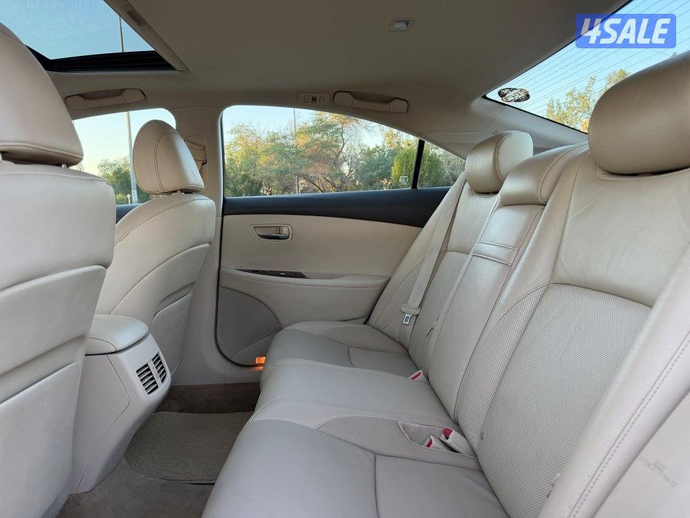 للبيع لكزس ES350 موديل 2010 وارد الساير9
