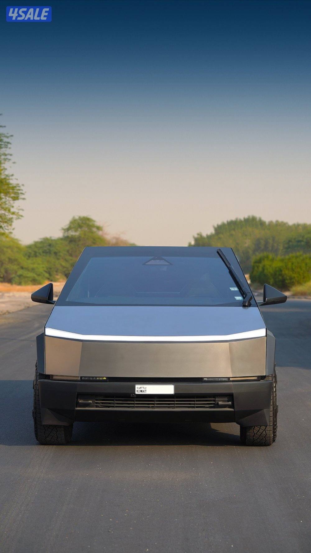 ‏TESLA CYBERTURCK ‏Foundation SERIES 20241