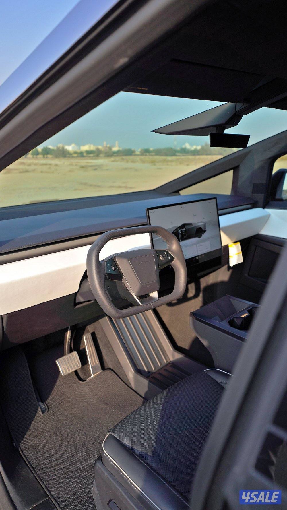 ‏TESLA CYBERTURCK ‏Foundation SERIES 20247