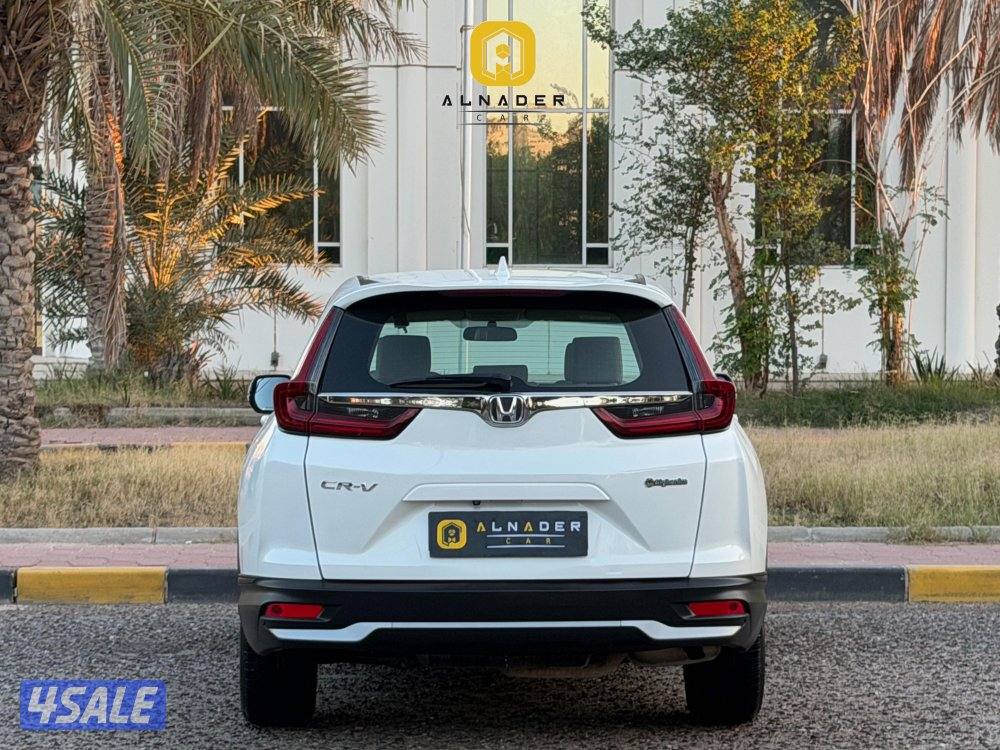 للبيع هوندا CR-V موديل 2020 وارد الغانم4