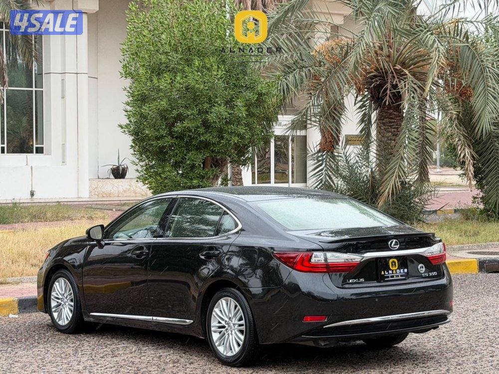 للبيع لكزس ES350 موديل 2018 وارد الساير5