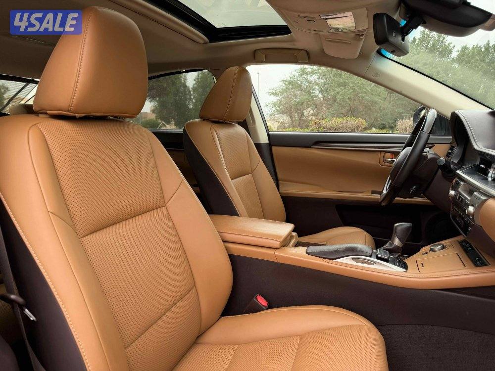 للبيع لكزس ES350 موديل 2018 وارد الساير8