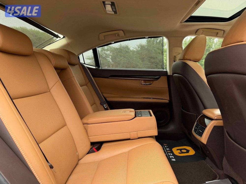 للبيع لكزس ES350 موديل 2018 وارد الساير12