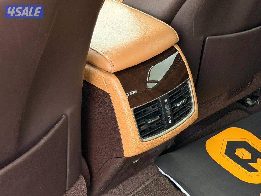 للبيع لكزس ES350 موديل 2018 وارد الساير15