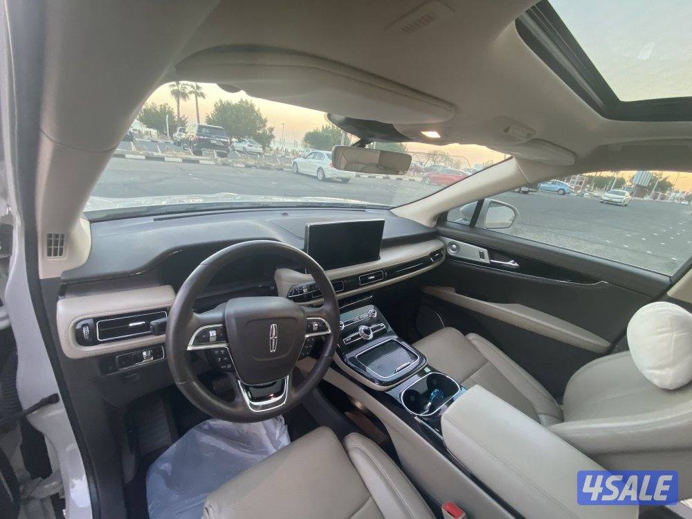 لينكلون نوتيلوس 2023 للبيع علي الطلب مطلوبه للاقساط15