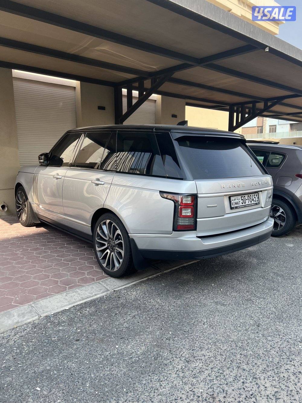 للبيع رنج روفر اوتوبايوغرافي ٢٠١٧4