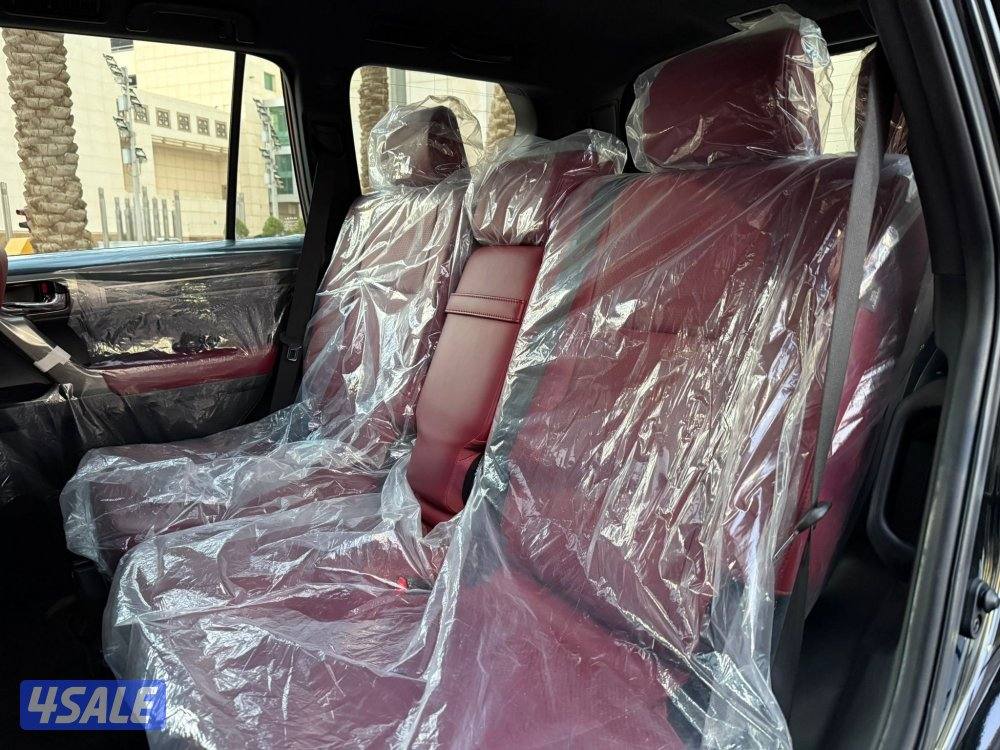 لكزسGX460موديل2021عداد14الف الساير سيرفس منتظم بحاله نادره تحت الكفاله9