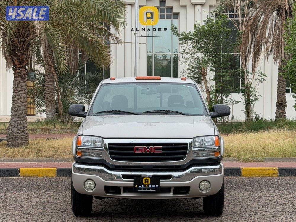 للبيع GMC SIERRA SLE 6100 موديل 2004 بحالة الوكاله1