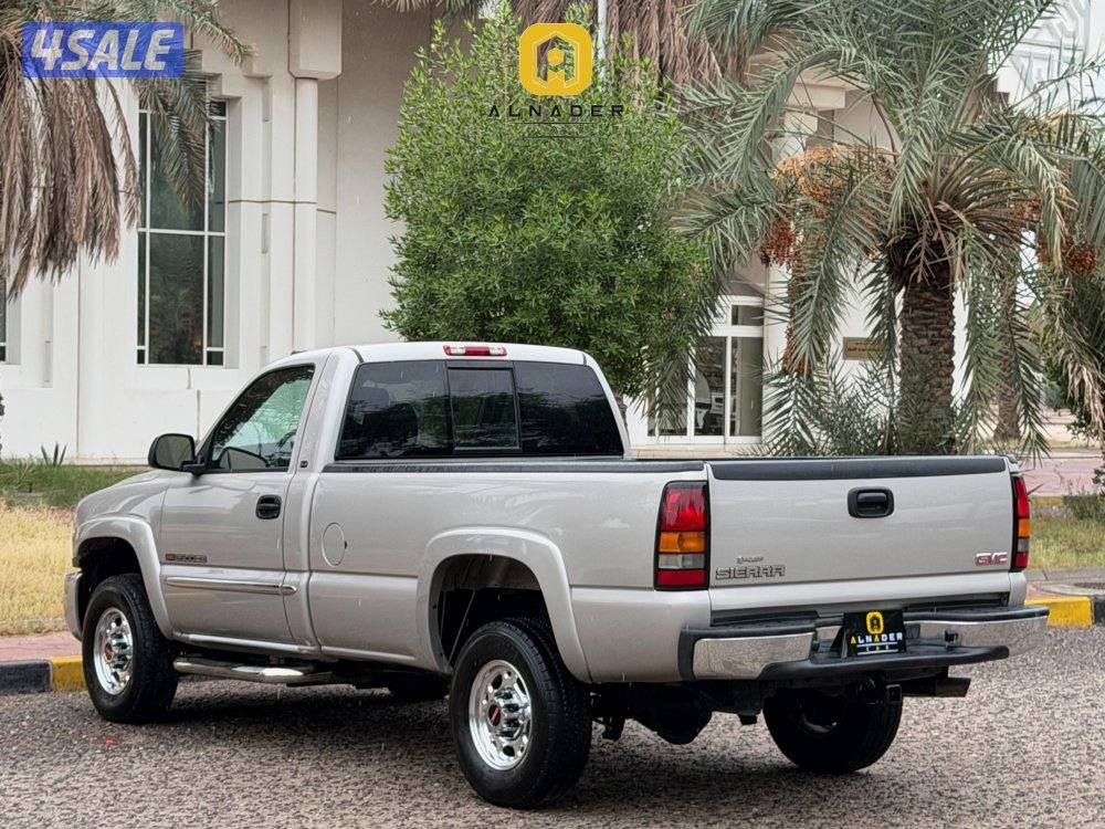 للبيع GMC SIERRA SLE 6100 موديل 2004 بحالة الوكاله5