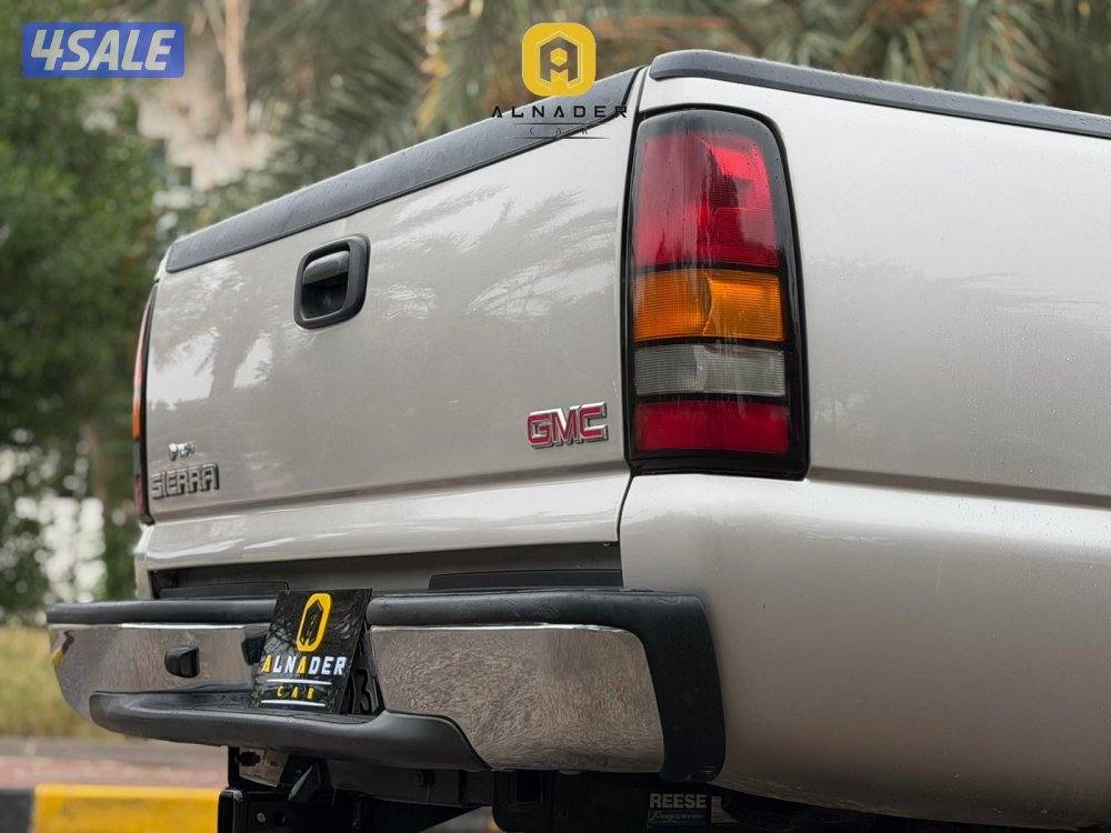 للبيع GMC SIERRA SLE 6100 موديل 2004 بحالة الوكاله7
