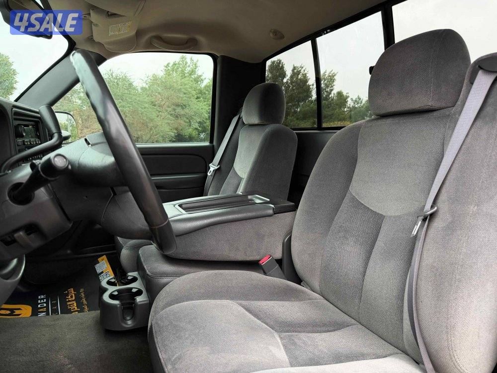 للبيع GMC SIERRA SLE 6100 موديل 2004 بحالة الوكاله8