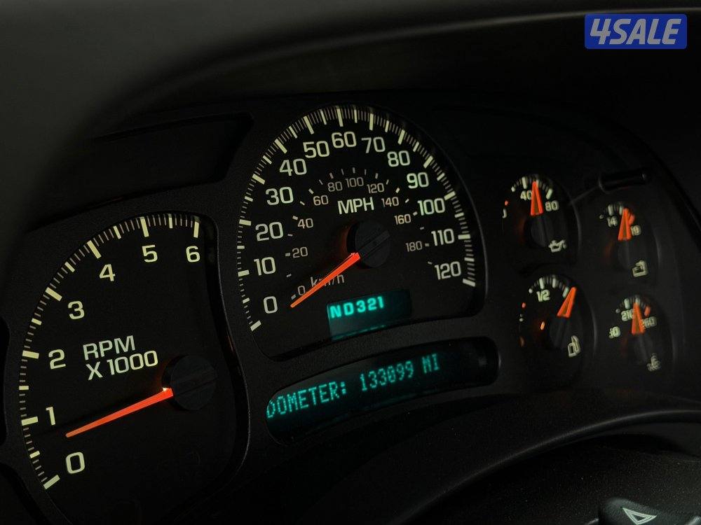 للبيع GMC SIERRA SLE 6100 موديل 2004 بحالة الوكاله13