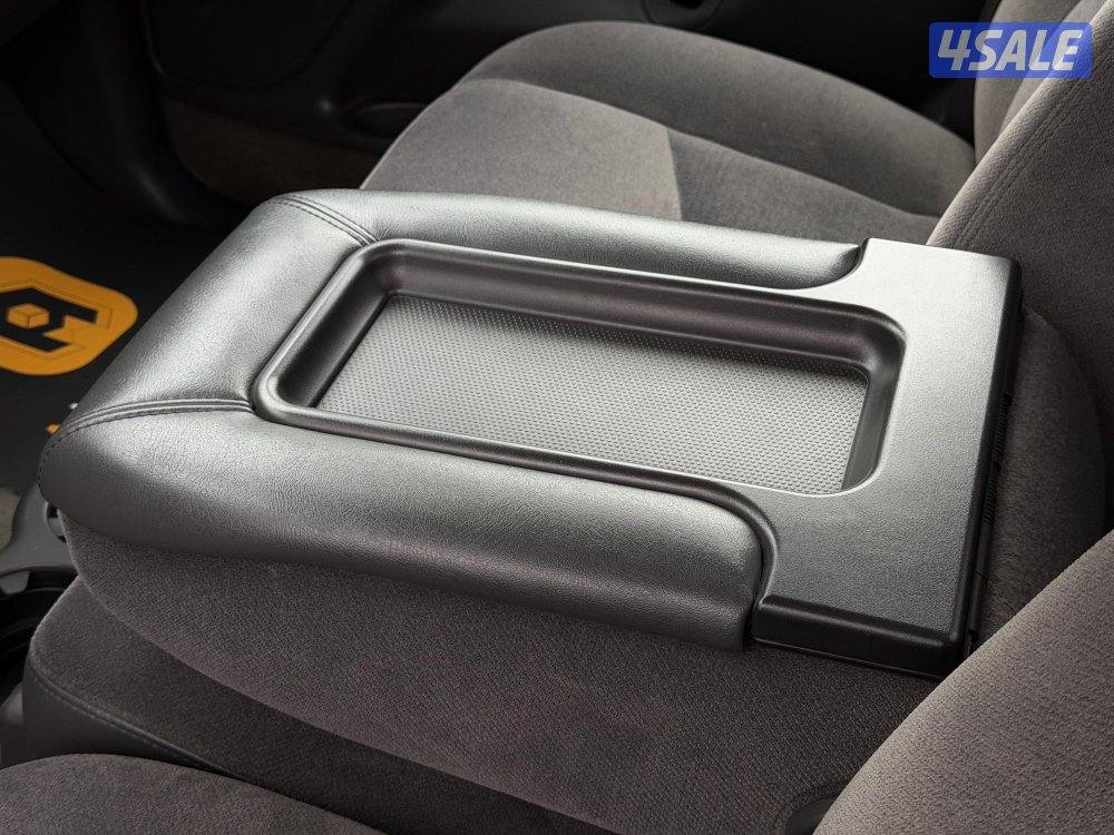 للبيع GMC SIERRA SLE 6100 موديل 2004 بحالة الوكاله15