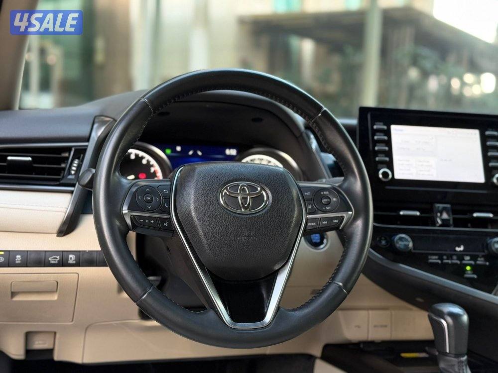 كامريV6 LIMITED EDITION موديل2023 عداد37الف وارد الساير4