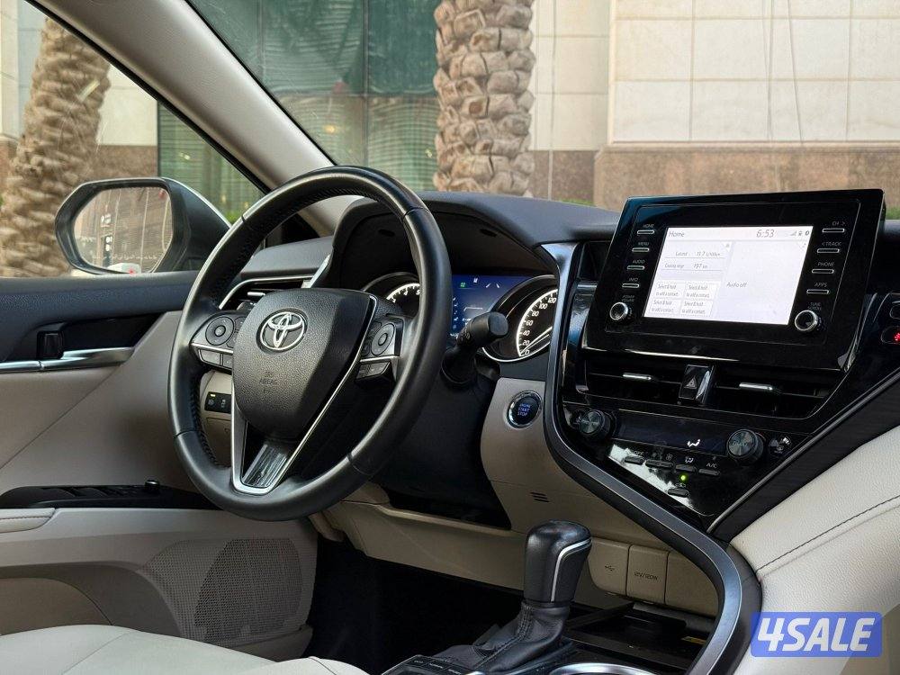 كامريV6 LIMITED EDITION موديل2023 عداد37الف وارد الساير5