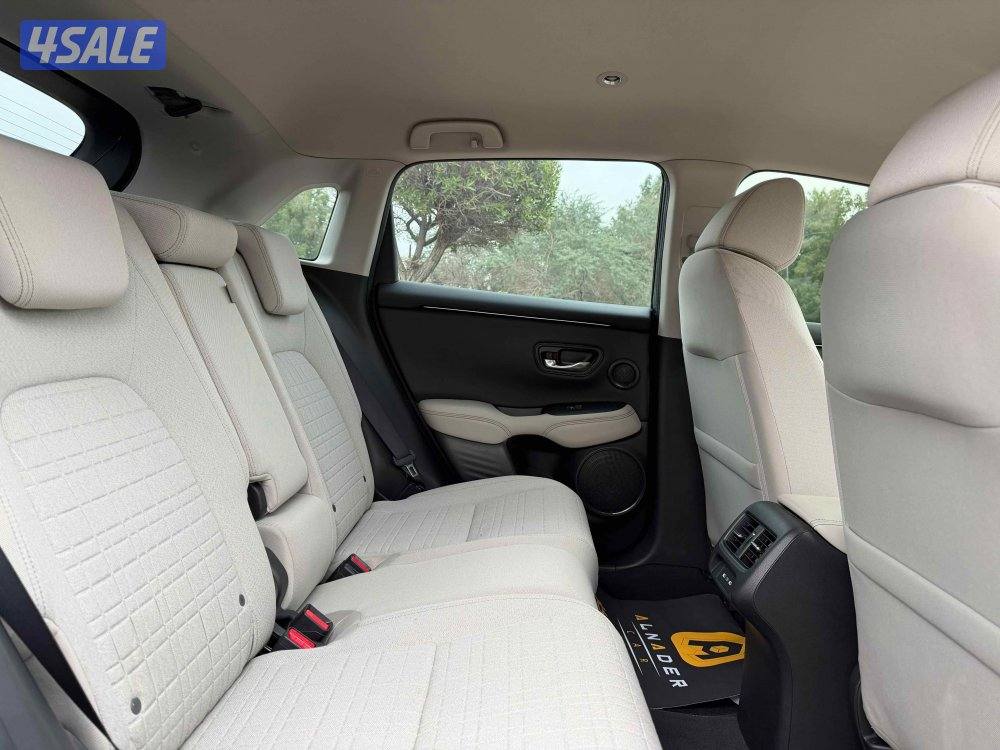 للبيع هوندا ZR-V موديل 2024 وارد الغانم14