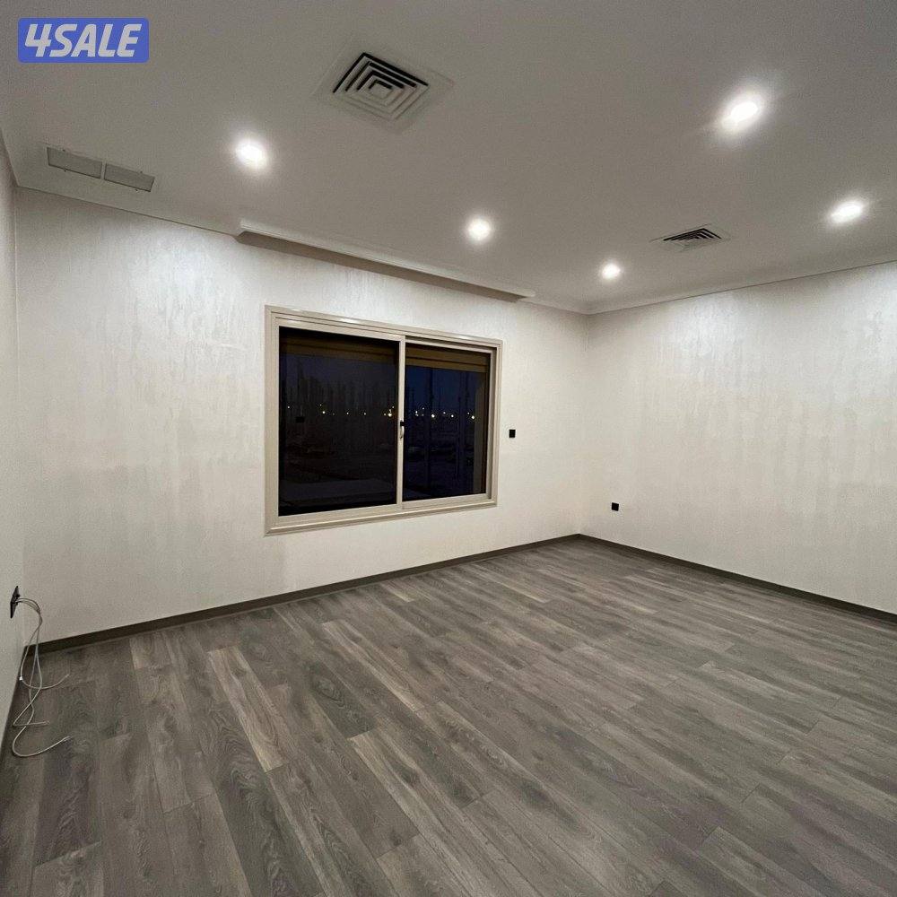 شقة سكنية للإيجار في الصديق .1