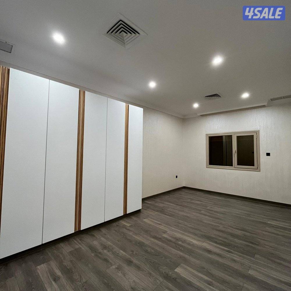 شقة سكنية للإيجار في الصديق .4