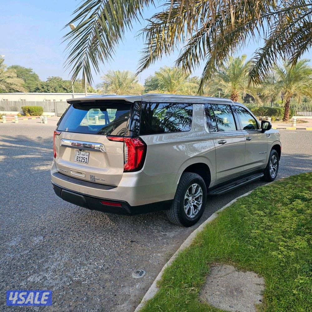 GMC Yukon XL SLE 20216