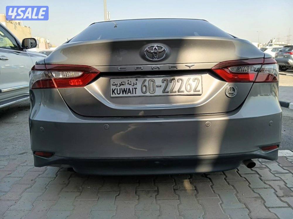 كامري موديل 2021 ماشي240الف شرط الفحص قير مكينة شاصي ضربةمن الامام2