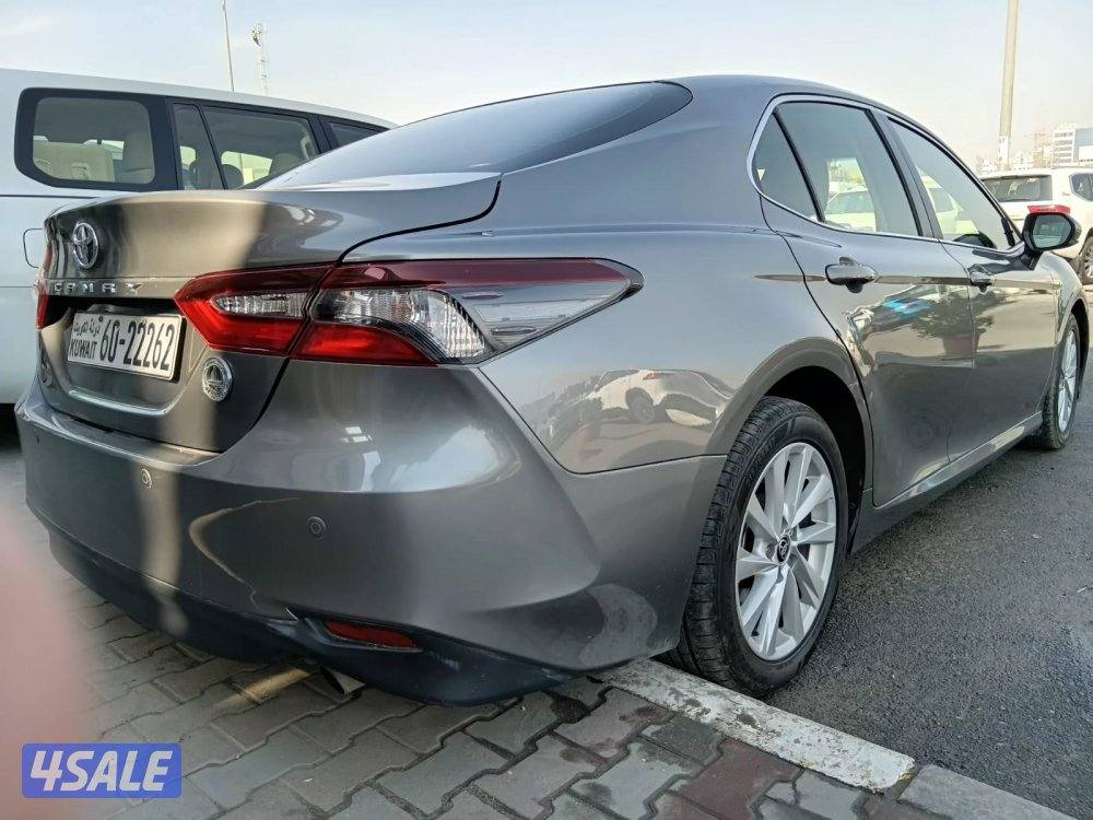 كامري موديل 2021 ماشي240الف شرط الفحص قير مكينة شاصي ضربةمن الامام4