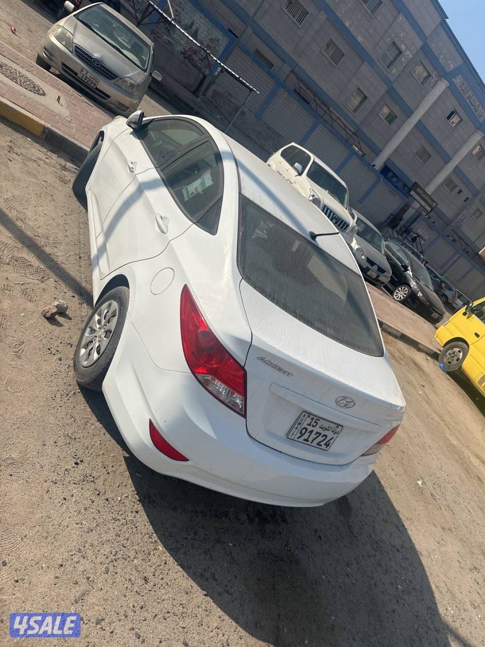 اكسنت 2018 نضيفة قير تعبان4