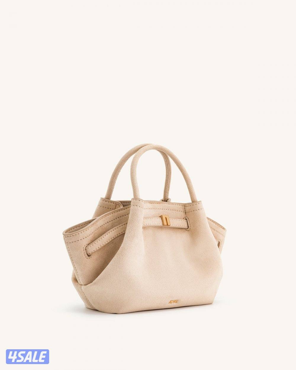 JW PEI Handbag جنطة1