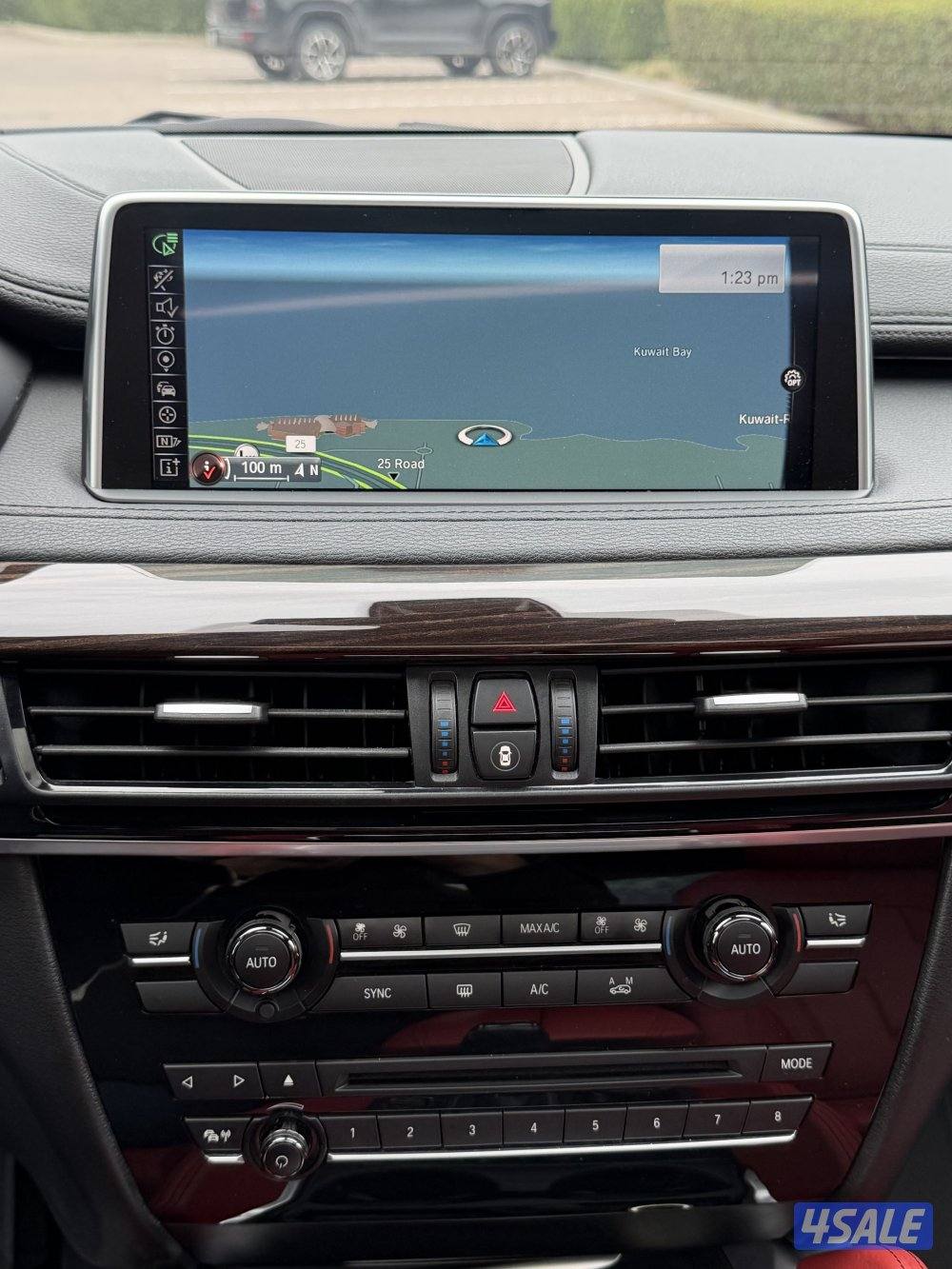 BMW X6 2015 . وكالة الكويت5