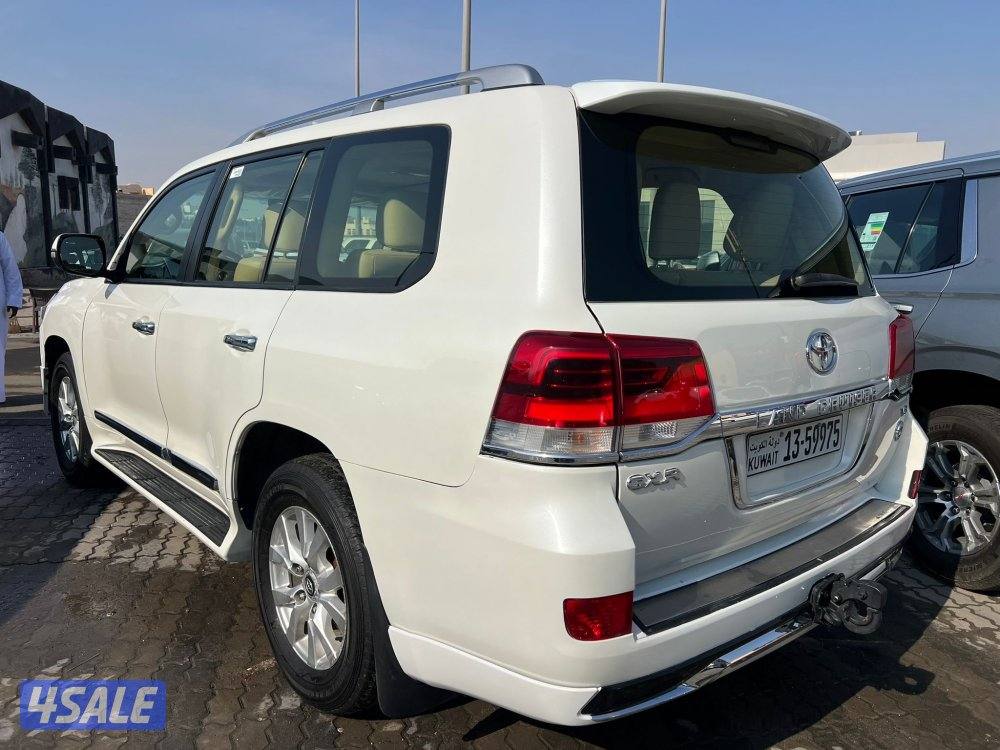 لاندكروزر GXRV83