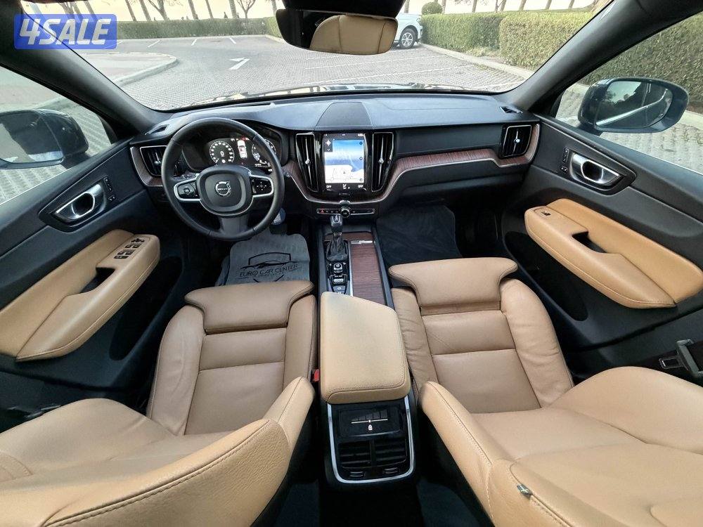 VOLVO XC60 AWD 20196