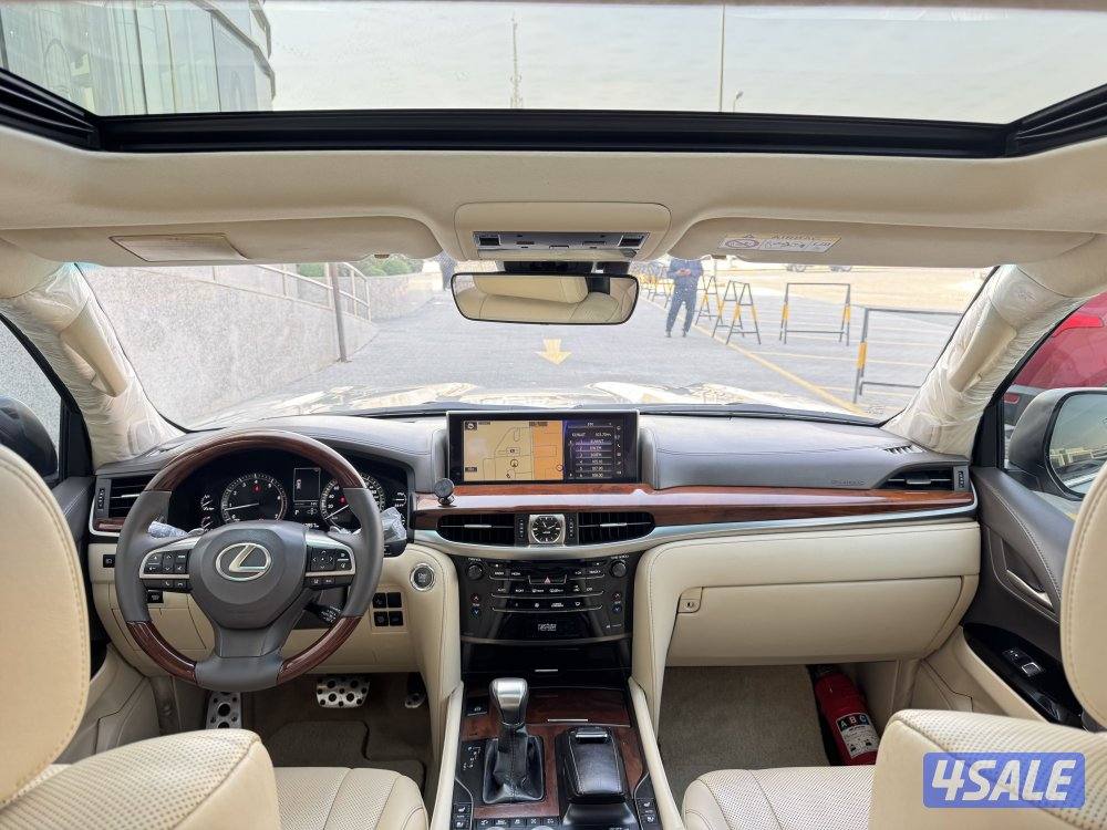 للبيع جيب لكزس LX 570 S موديل 20185