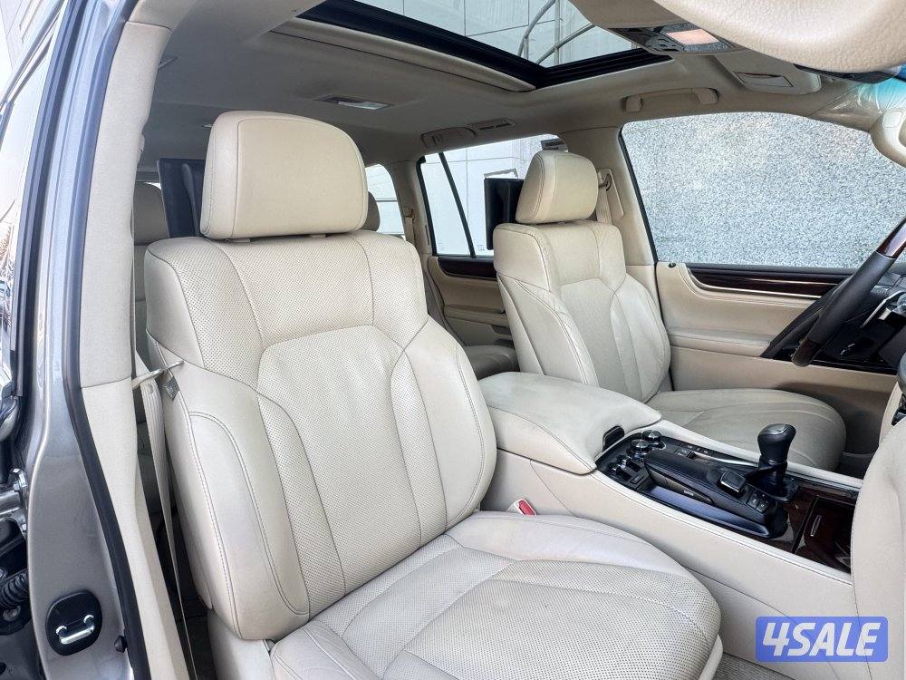 للبيع جيب لكزس LX 570 S موديل 20187