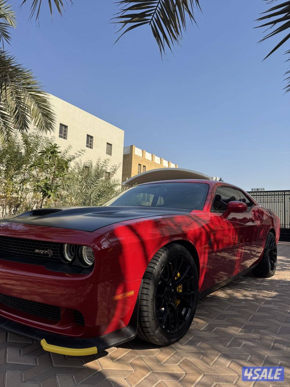 للبيع شالنجر هلكات وكاله الكويت موديل ٢٠١٥ كامله الموصفات عداد ٤٢ الف4