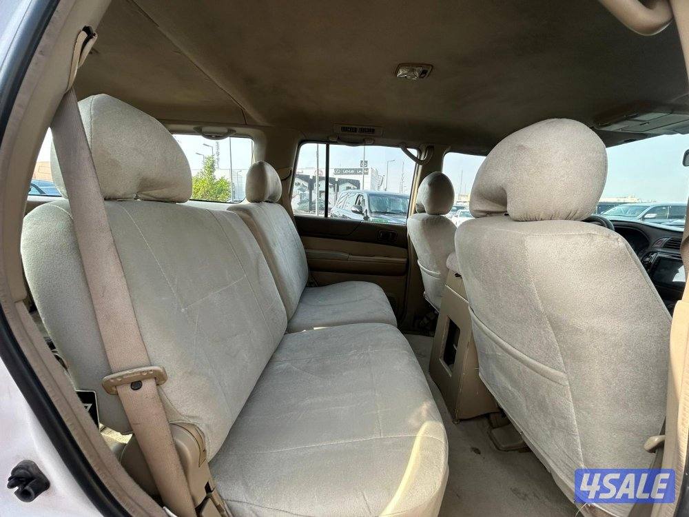 نيسان باترول سفارى موديل 2002 ماشى 505.000 k.m4
