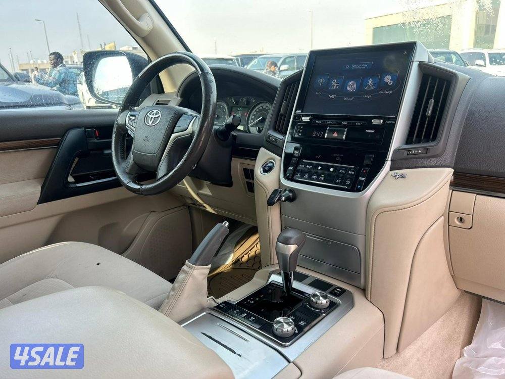 لاند كروزر GX.R -V8 موديل 20197