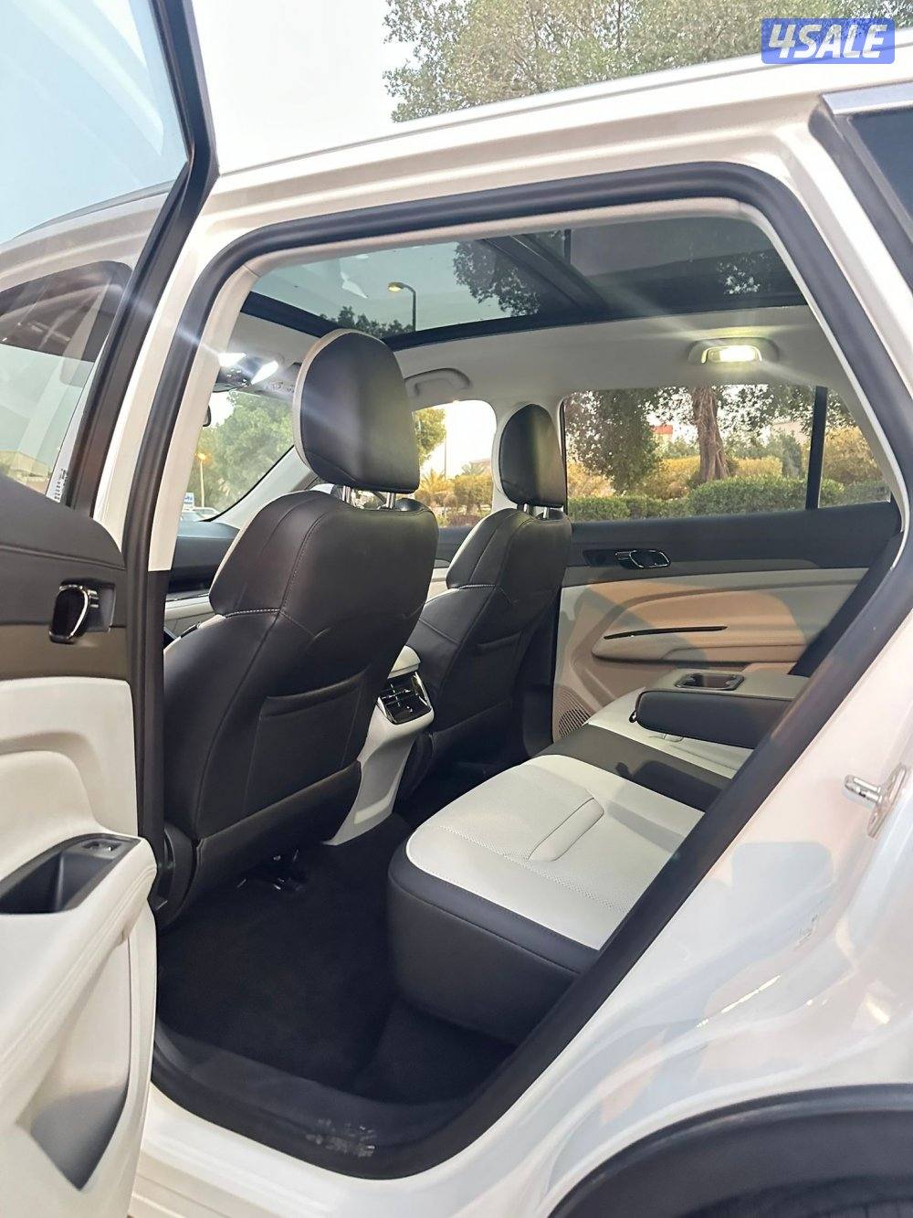 فورد تيريتوري ماشي 748