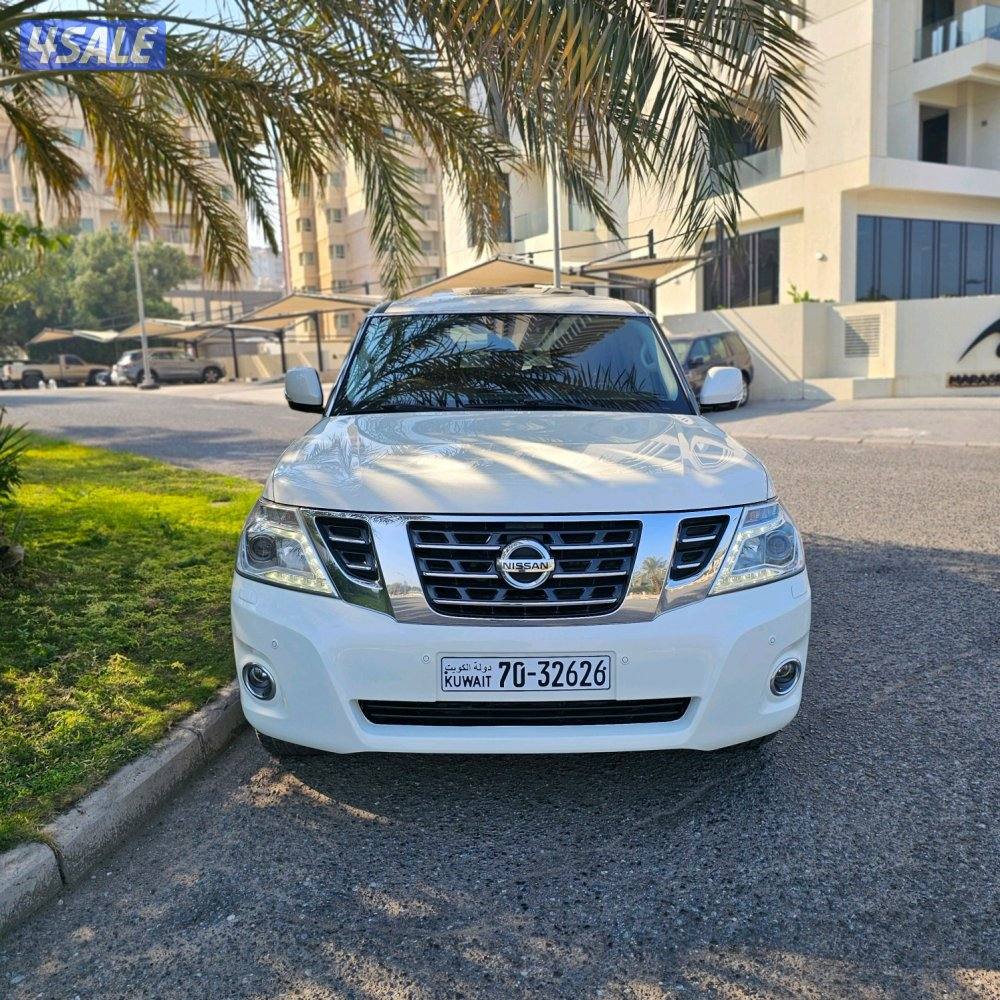 Nissan Patrol Titanium 2017 صبغ الوكالة1