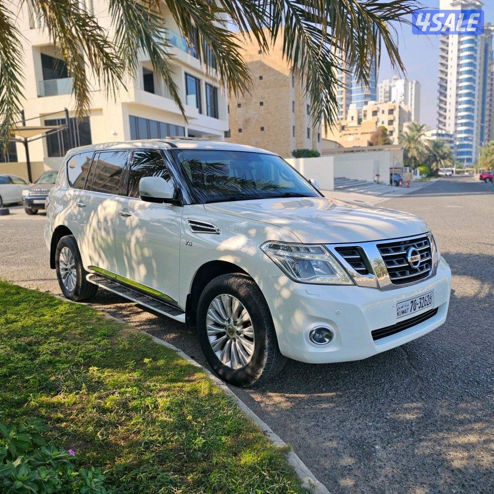Nissan Patrol Titanium 2017 صبغ الوكالة2