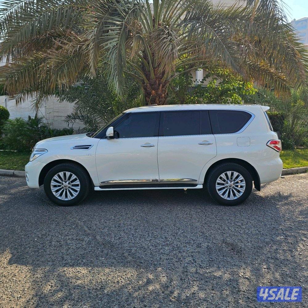 Nissan Patrol Titanium 2017 صبغ الوكالة3