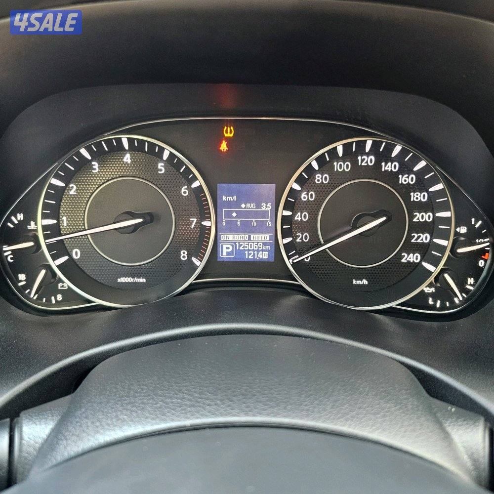 Nissan Patrol Titanium 2017 صبغ الوكالة9