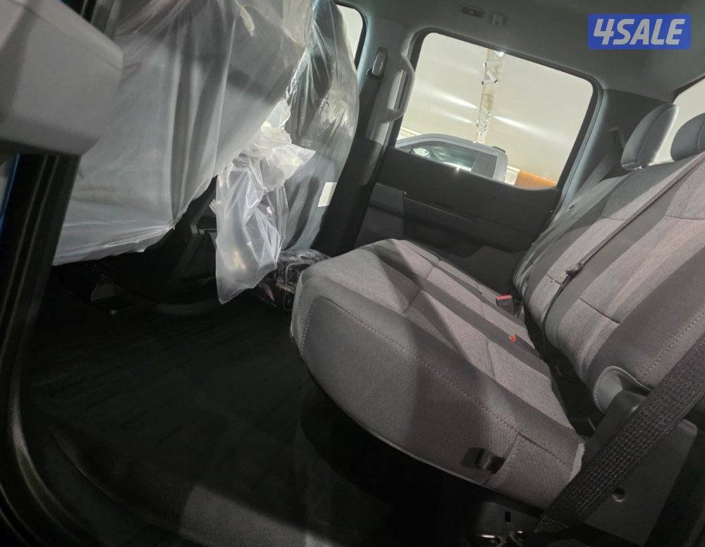 للبيع وانت فورد fx4 موديل 2024 V8 الغانم اصفار صبغ الوكالة9