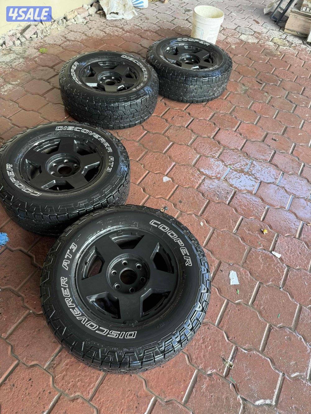 للبيع رنقات اصليه تركب للتاهو واليوكن والدنالي  والاسكلد مع التواير3