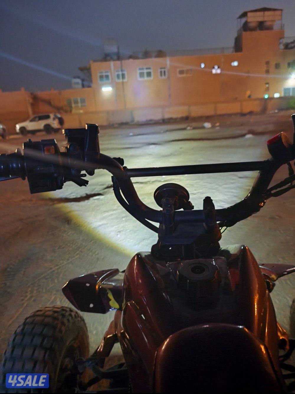 للبيع بقي بنزين 40 km/h يصلح لعمر 9 سنوات فما  فوق2