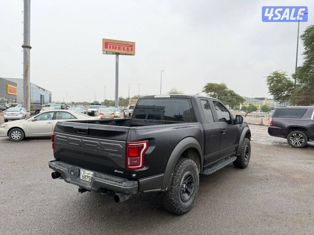 البيع وانيت  فورد رابتر فل موصفات طراز 20172