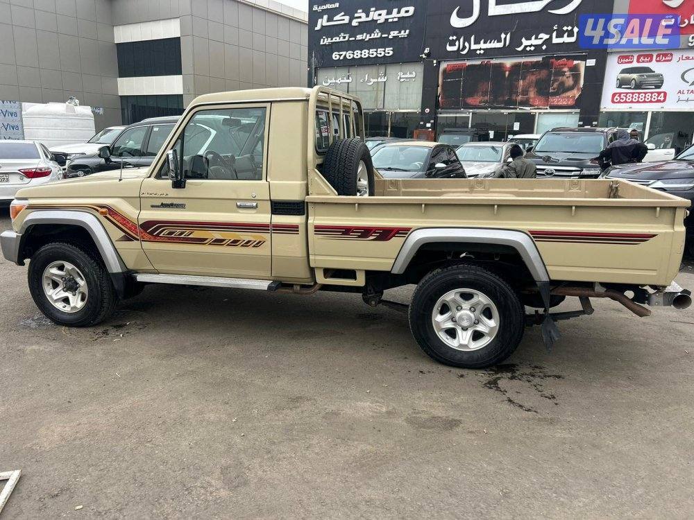 تويوتا لاند كروزر شاص LX .V6 موديل 20213