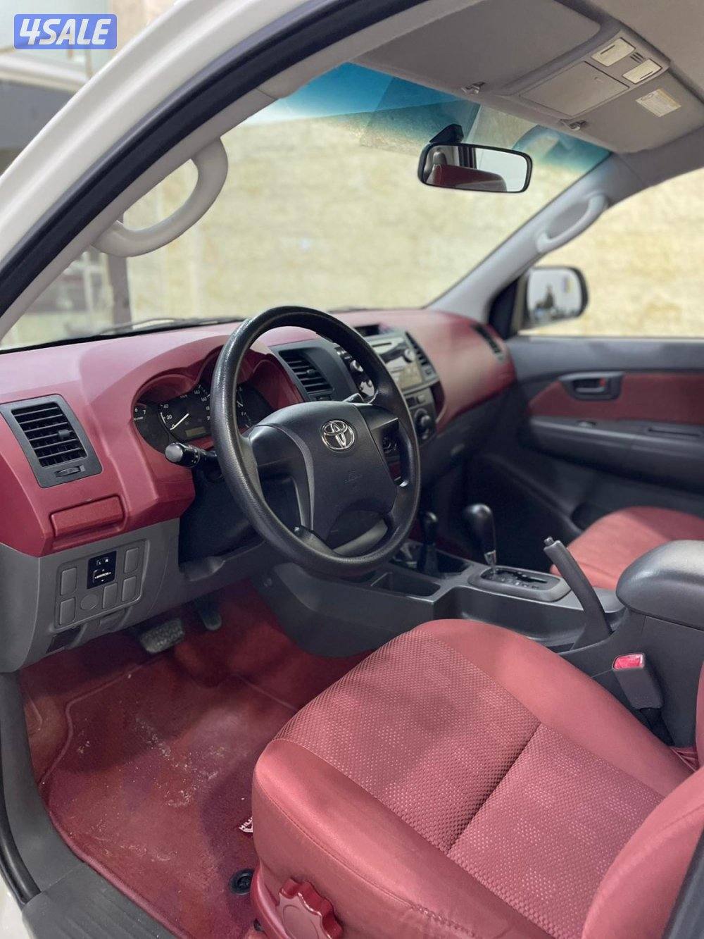 للبيع هيلكس 2014 صبغ وكاله عداد 2284