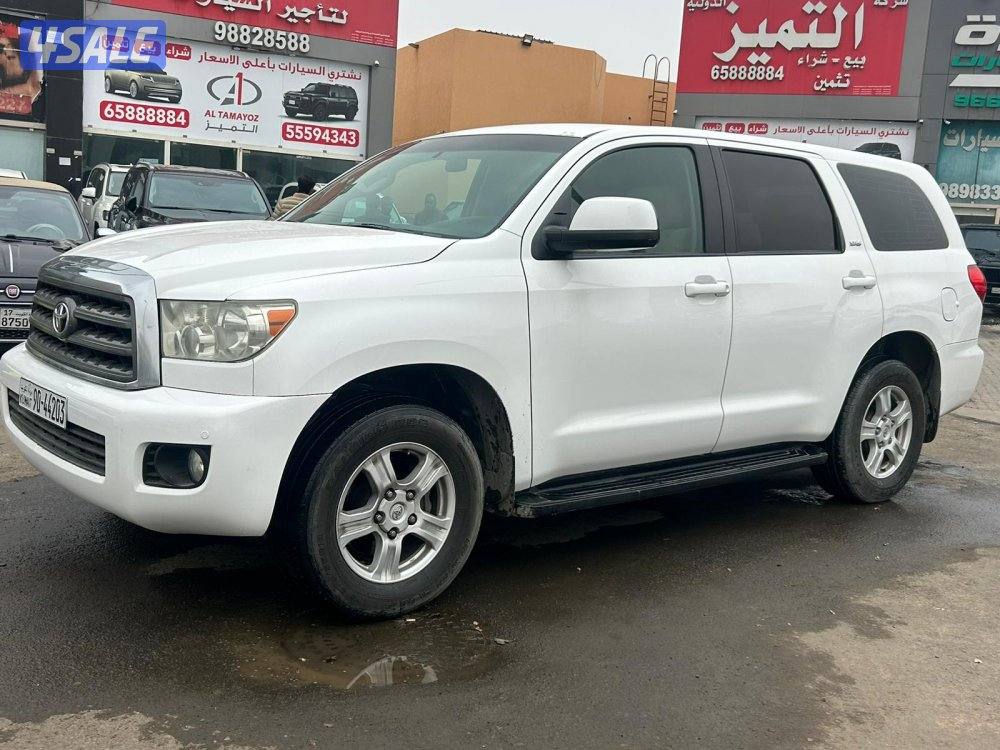 تويوتا  سيكويا SR5.V8-5.7L  موديل 20158