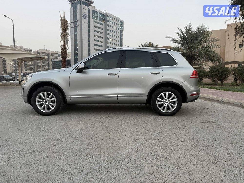 للبيع جيب طوارق موديل 2016 بحالة الوكالة0