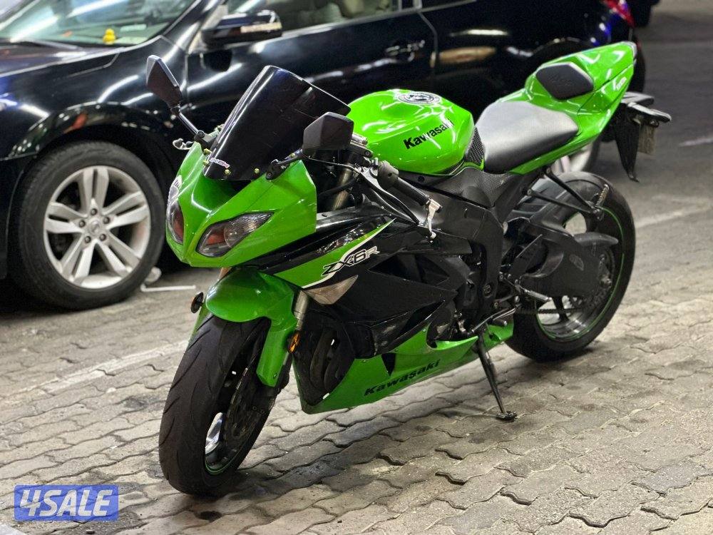 Kawasaki ZX6R 20116