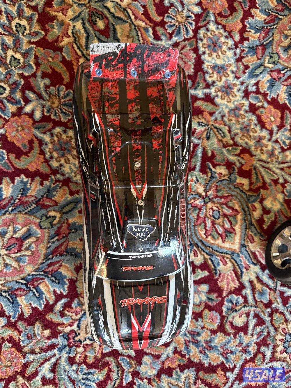 سيارة traxis rustler1